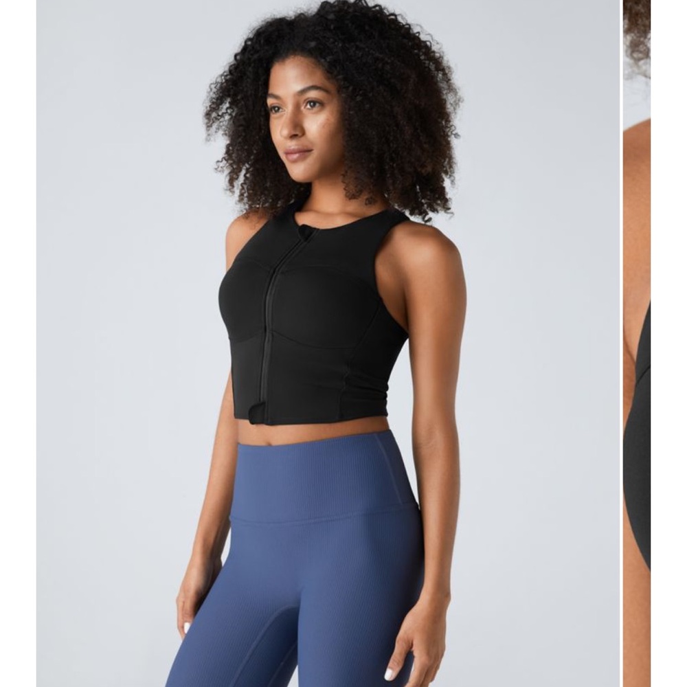 Halara tank - size large